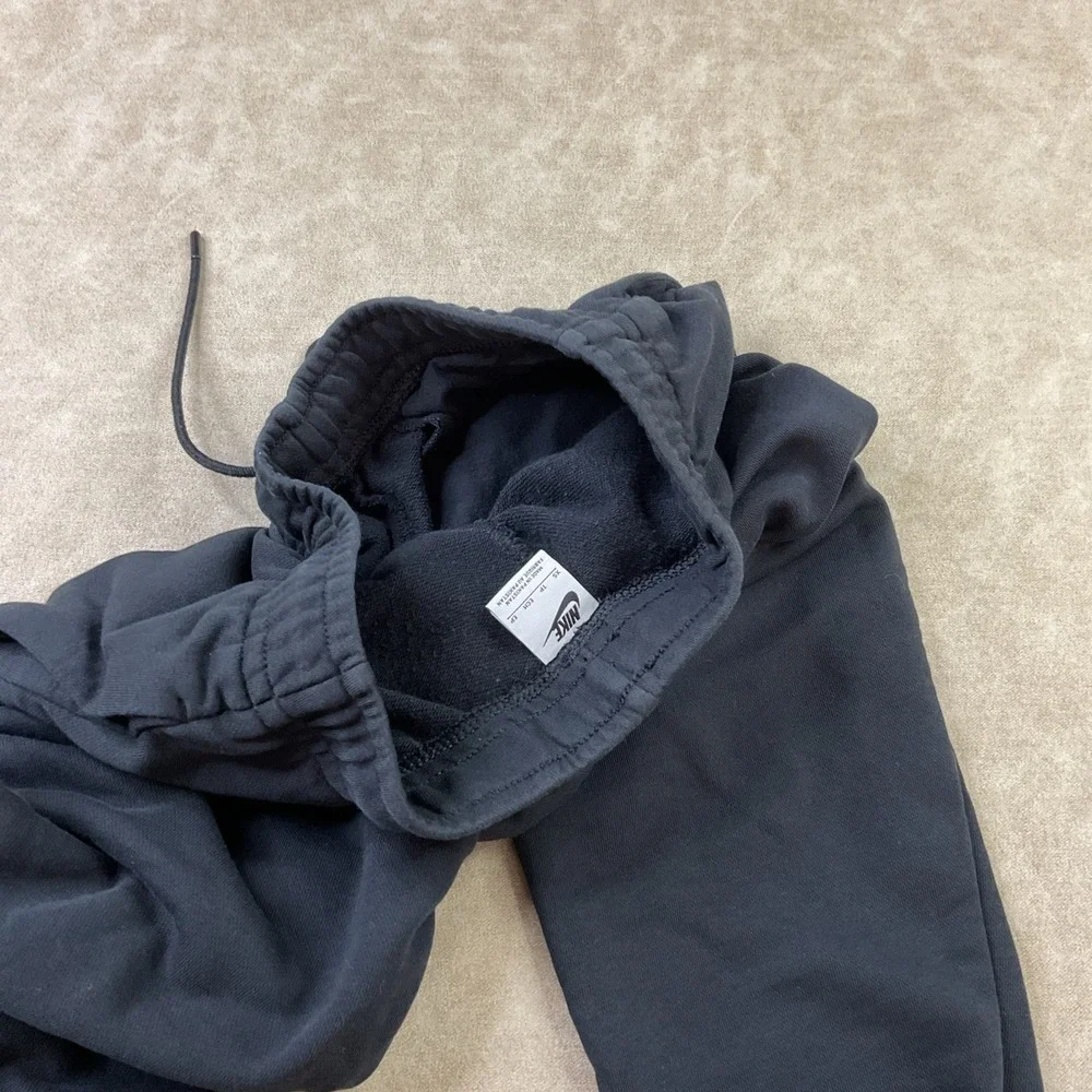 Nike Sweatpants Women Sz XS Joggers Sportswear Essentials Fleece Black BV4095